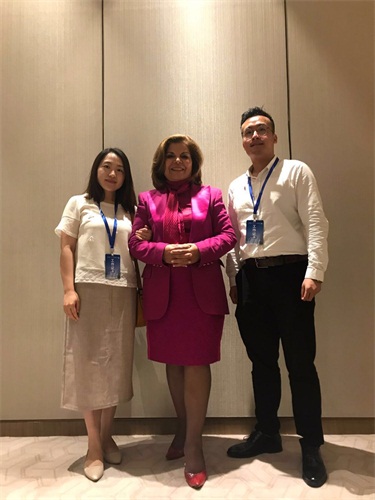 語(yǔ)言橋翻譯,會(huì)展服務(wù)